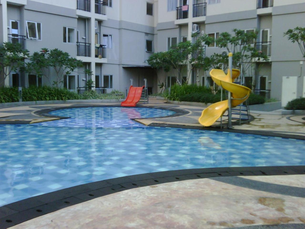 Great Location 2br Maple Park Sunter By Travelio * Jakarta